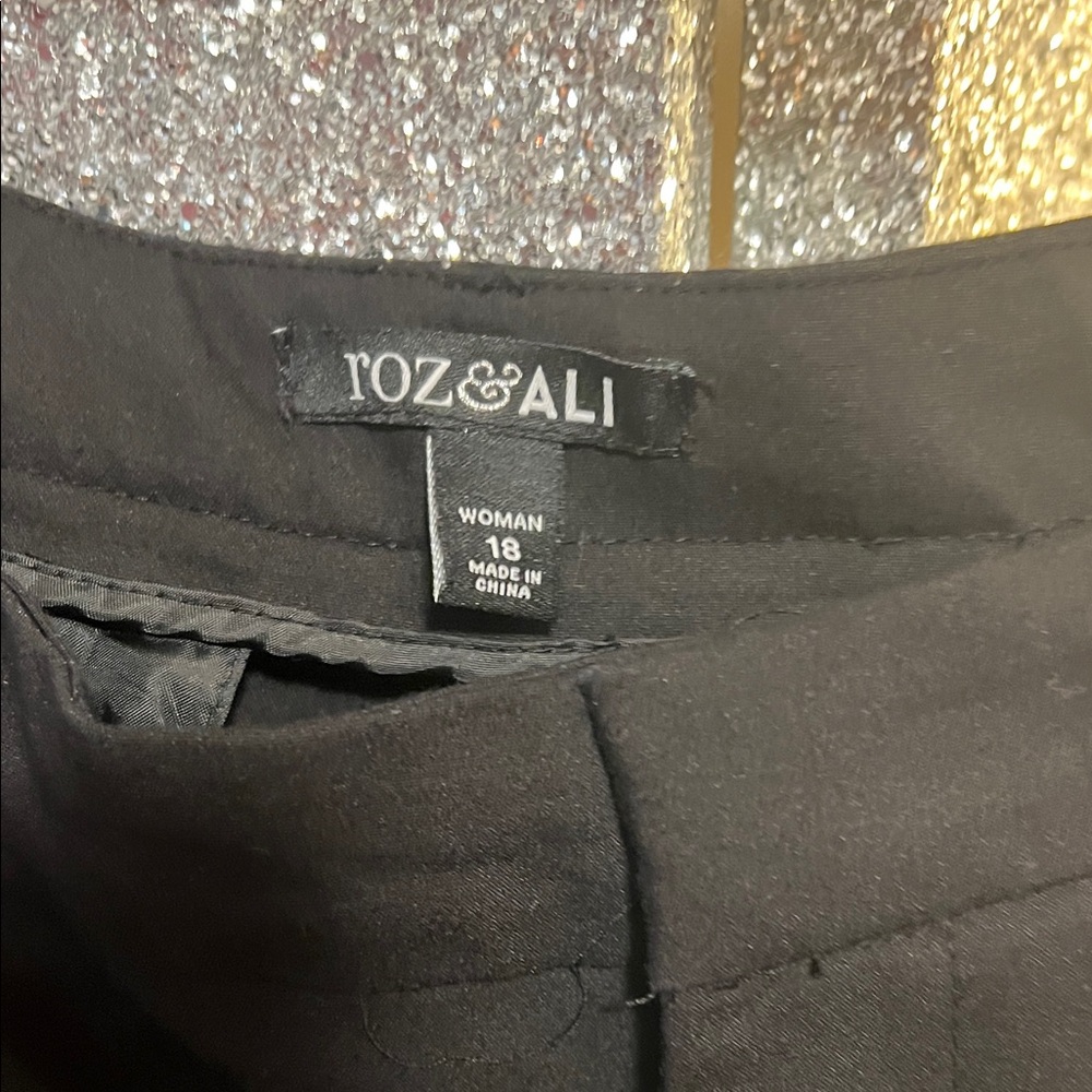 Roz & Ali Women's Black Pants